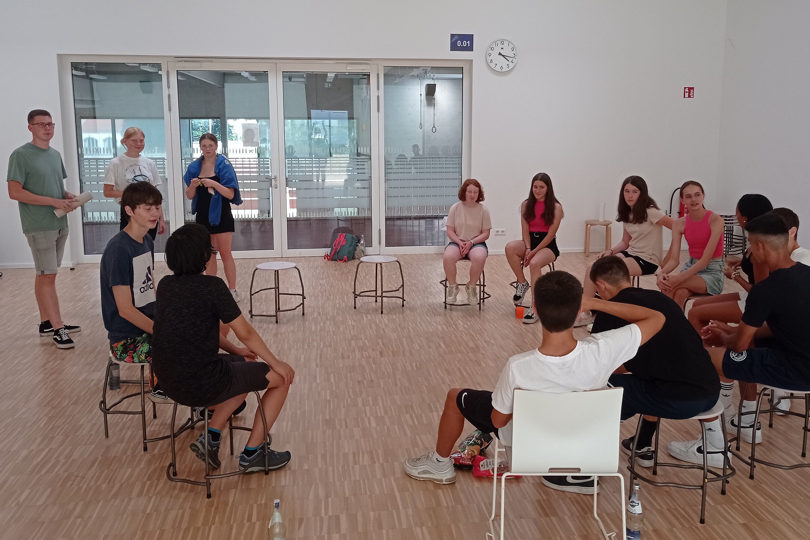 Im JuMi-Kurs werden Jugendliche ab 14 Jahren auf die ehrenamtliche Mitarbeit in Los Ämmerles vorbereitet - diese Jahr haben drei erwachsene, ehemalige JuMis den Kurs geleitet! Das ist nachhaltig und toll!